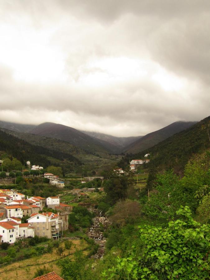 Casa Encantada - Alvoco Da Serra Villa Eksteriør billede