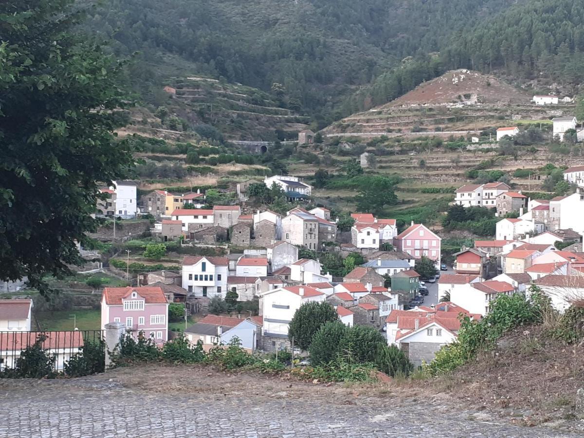 Casa Encantada - Alvoco Da Serra Villa Eksteriør billede